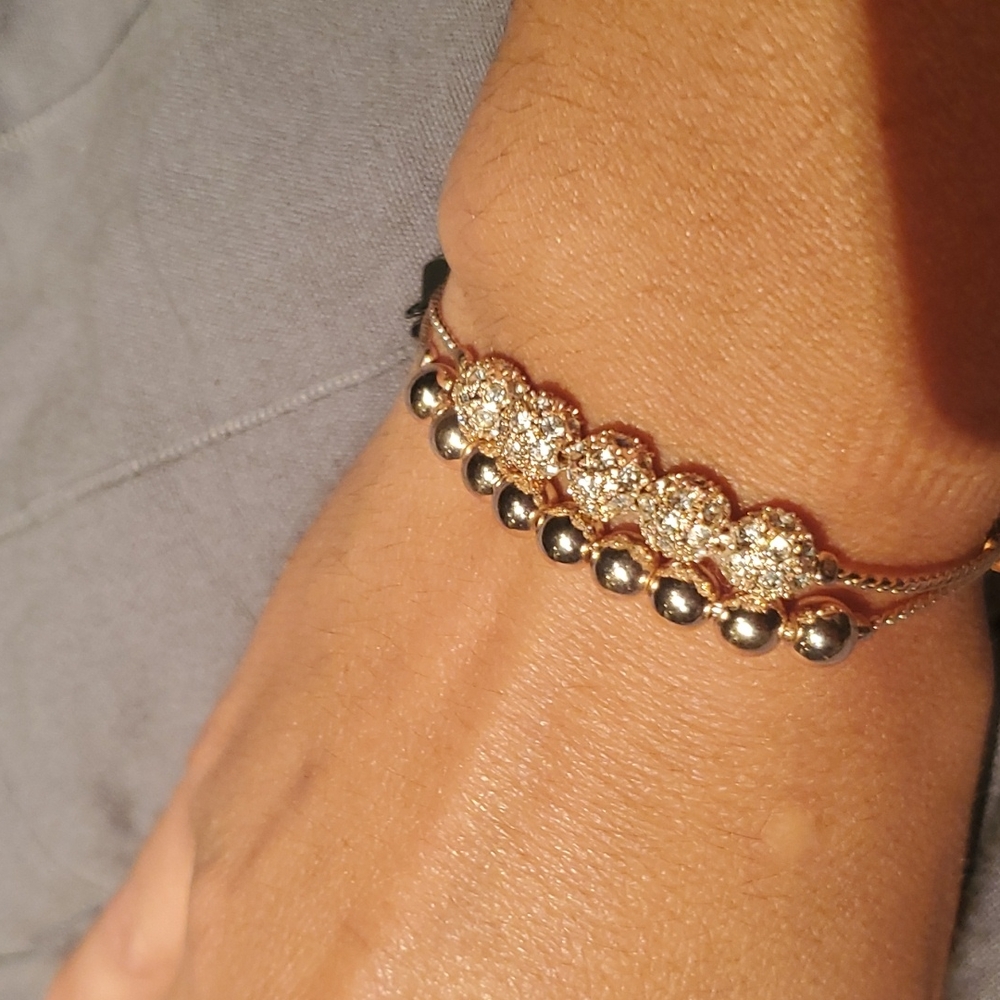 Guess Rose Gold Bracelet set